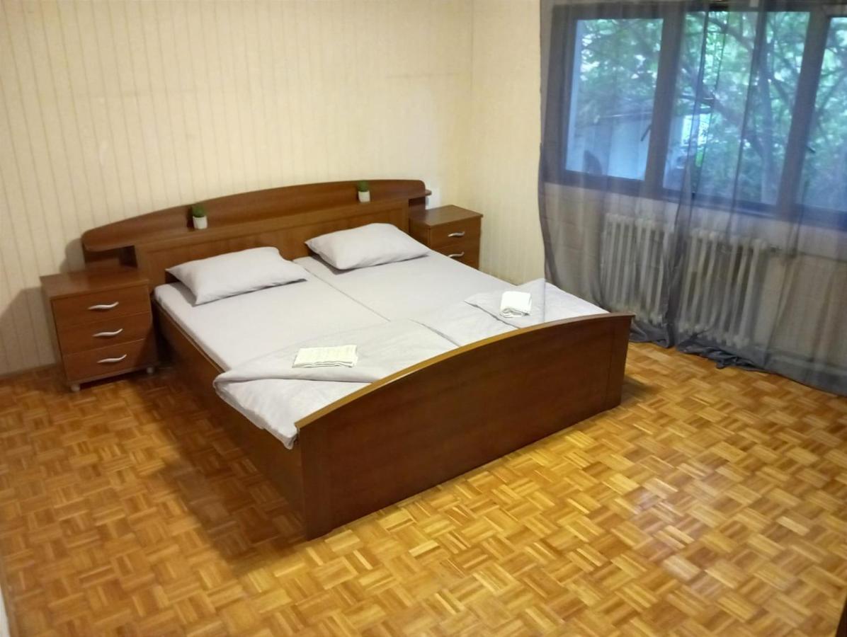 사라예보 Old House Old Town 호스텔 외부 사진